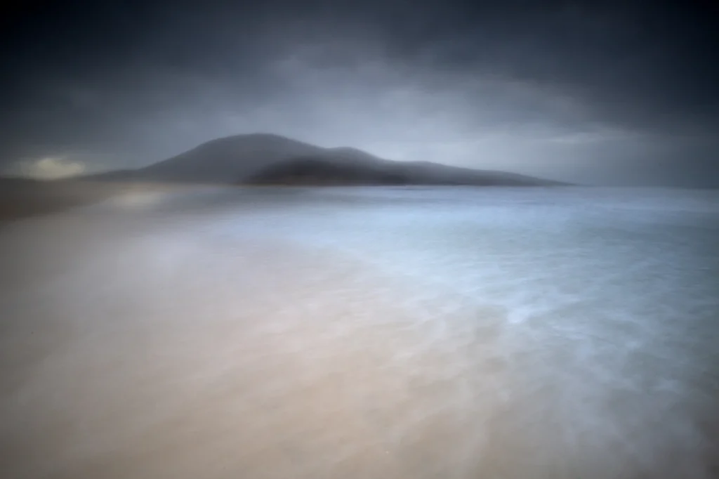 harris-and-lewis-2024-2447