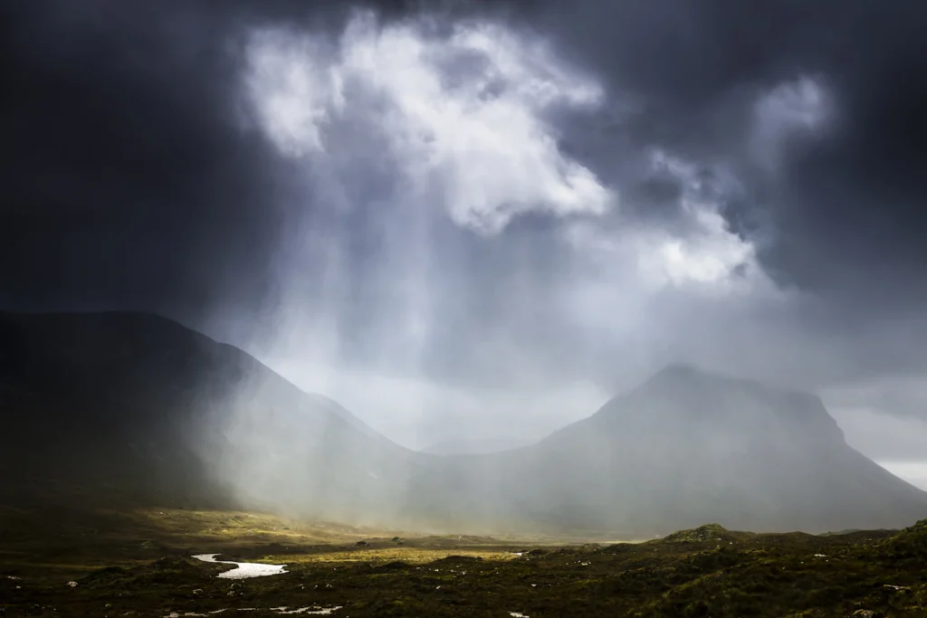 into-the-highlands-3417